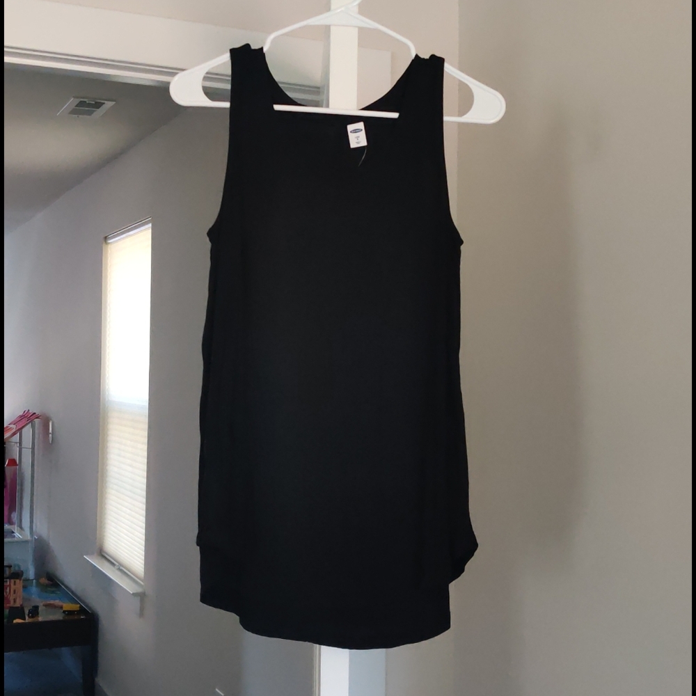 NWT old navy luxe black tank